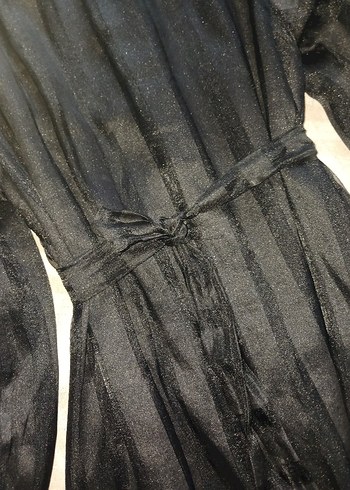 siyah Fırfırlı Uzun Elbise - Görsel 3