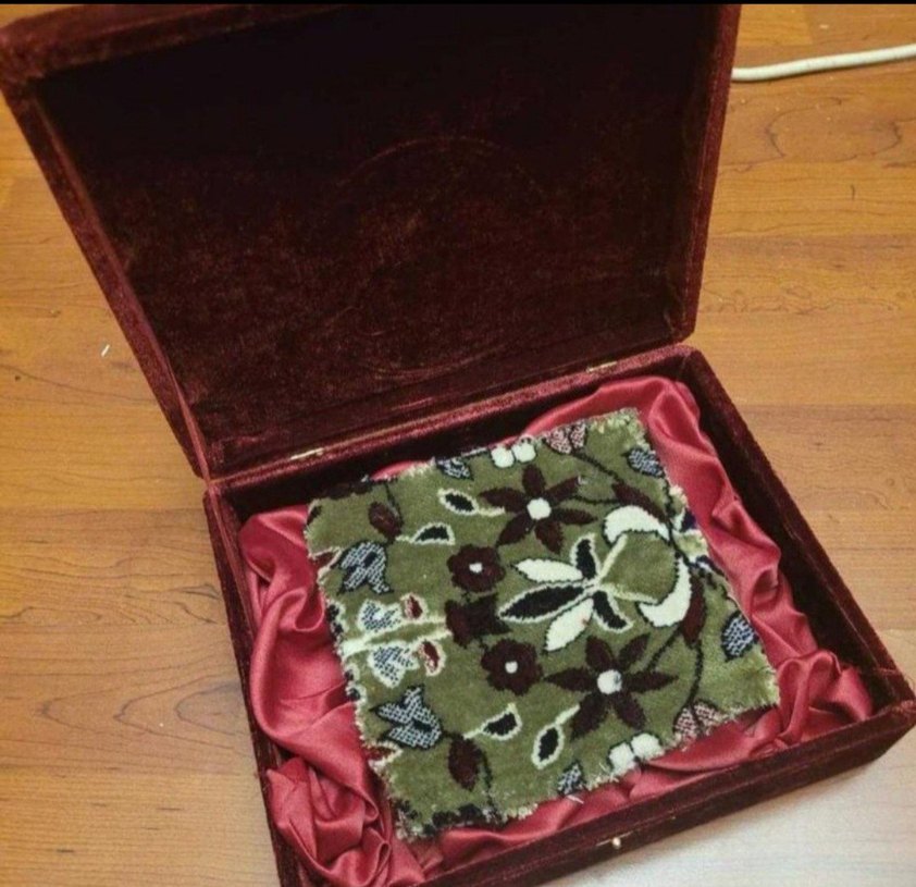 Ravza Halısı Parçası Özel Koleksiyon Mühürlü ve Kutulu - Görsel 2