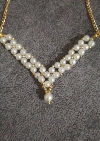 Boncuk Detaylı Altın Renkli Midi Kolye - Görsel 3