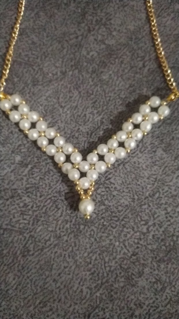 Boncuk Detaylı Altın Renkli Midi Kolye - Görsel 3