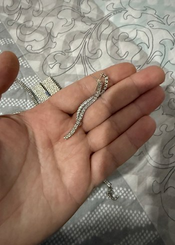 Beden gri Renk Beyaz taşlı Zincir Detaylı Kadın bileklik kolye küpe ve toka