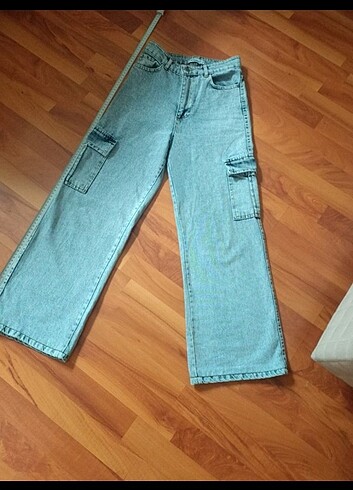 Kargo cepli geniş paça Jean 