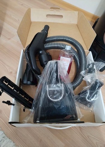 Diğer Cleanmax Camel Renkli Elektrikli Süpürge