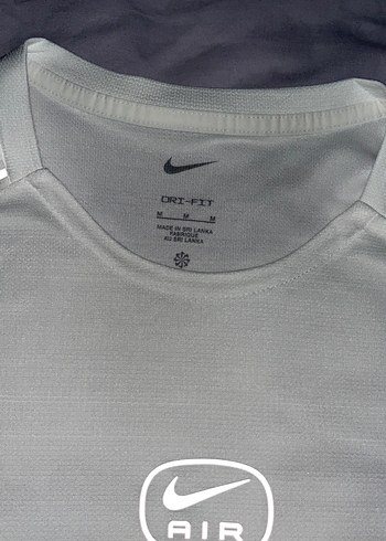 Nike air spor tshirt günlük kullanım için uygun - Görsel 3