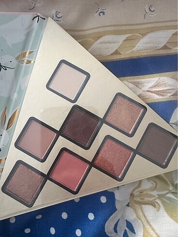  Beden Renk Too faced limited