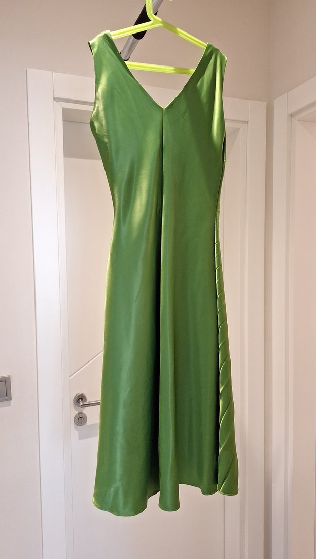 Yeşil Pilili Kadın Abiye Elbise - Görsel 3