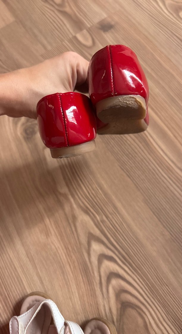 Kız Çocuk Kırmızı Baskılı Tokalı Babet - Görsel 3