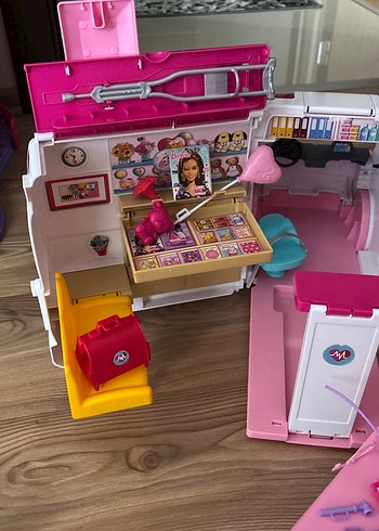 Barbie ambulansı - Görsel 2