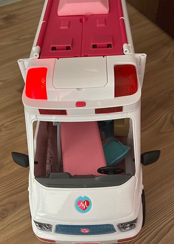 Barbie ambulansı - Görsel 4
