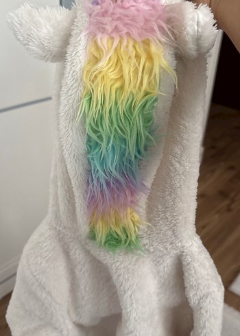 Kız Çocuk Beyaz Kapüşonlu Peluş Ceket - Görsel 3