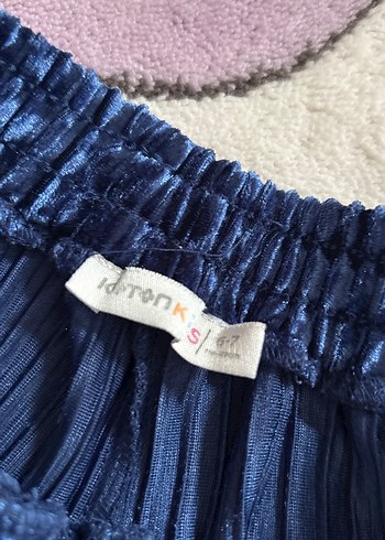 Kız çocuk Lacivert Pilili kadife Mini Şort - Görsel 3