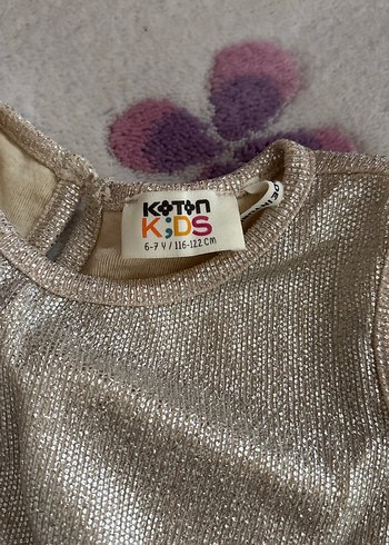 Parlak Altın Renkli Kız Elbisesi - Görsel 3