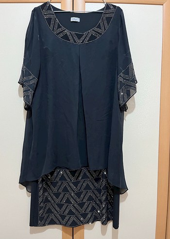 Nakışlı Siyah Uzun Salaş Kadın Elbise - Görsel 2