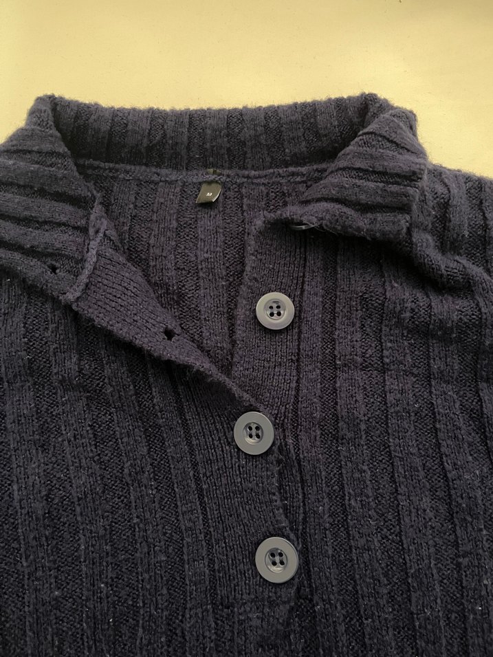 Düğmeli Lacivert Keten Kadın Kazak - Görsel 2