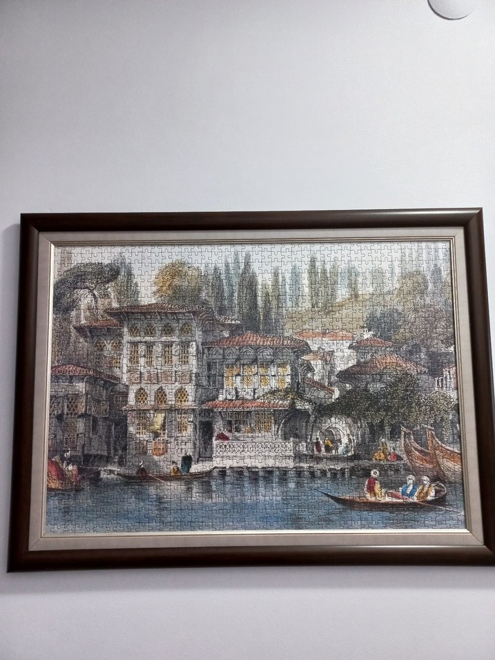 1000 parçalık tamamlanmış,özel çerçeveli puzzle 77×56 - Görsel 2