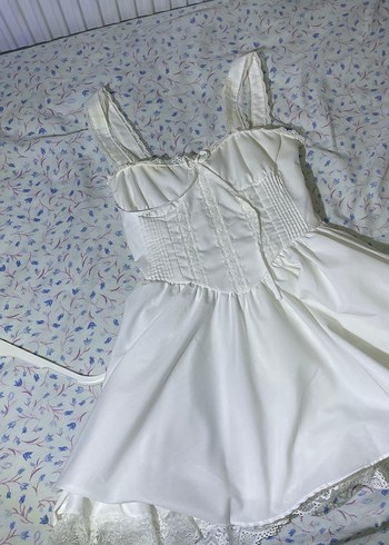 Nakışlı Beyaz elbise - Görsel 2