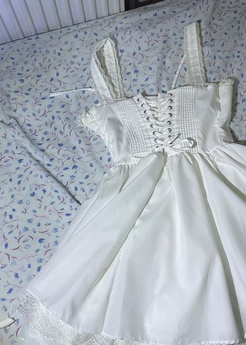 Nakışlı Beyaz elbise - Görsel 4