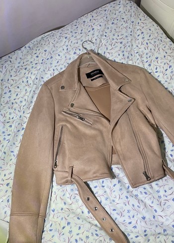 Bej Süet Kemerli Kısa Deri Ceket - Görsel 3