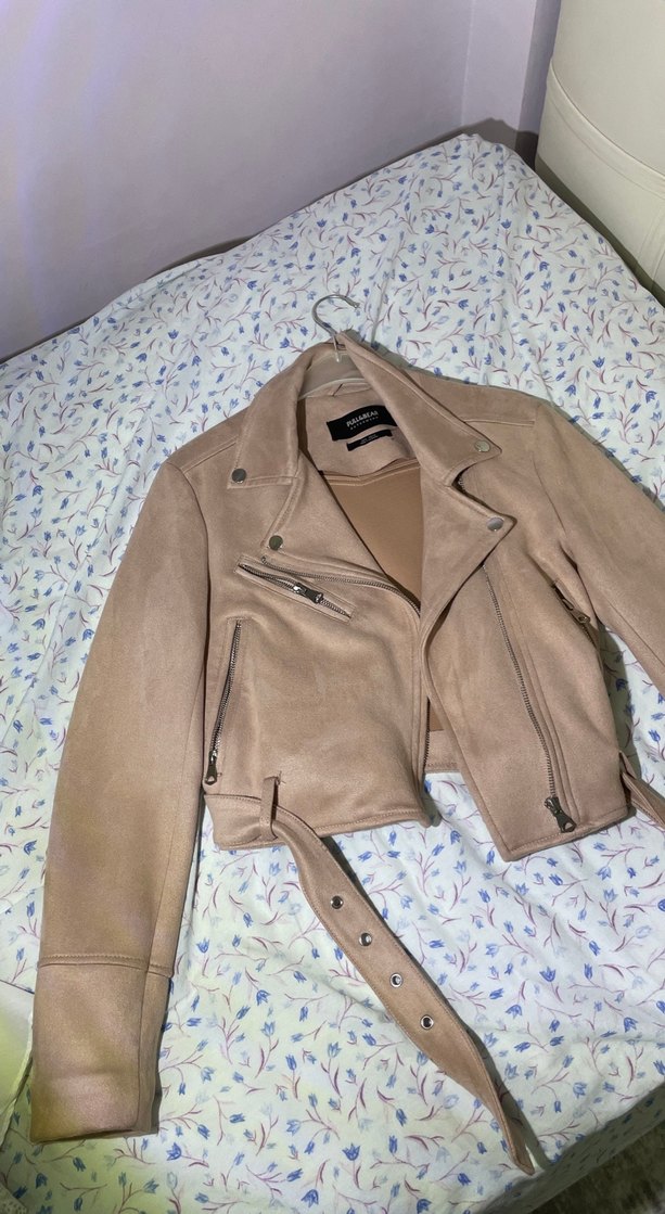 Bej Süet Kemerli Kısa Deri Ceket - Görsel 3