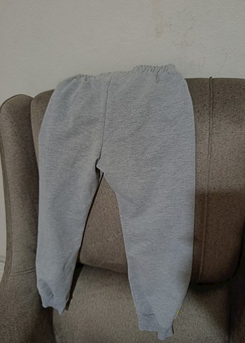 Gri Çizgili çocuk eşofman Altı - Görsel 2