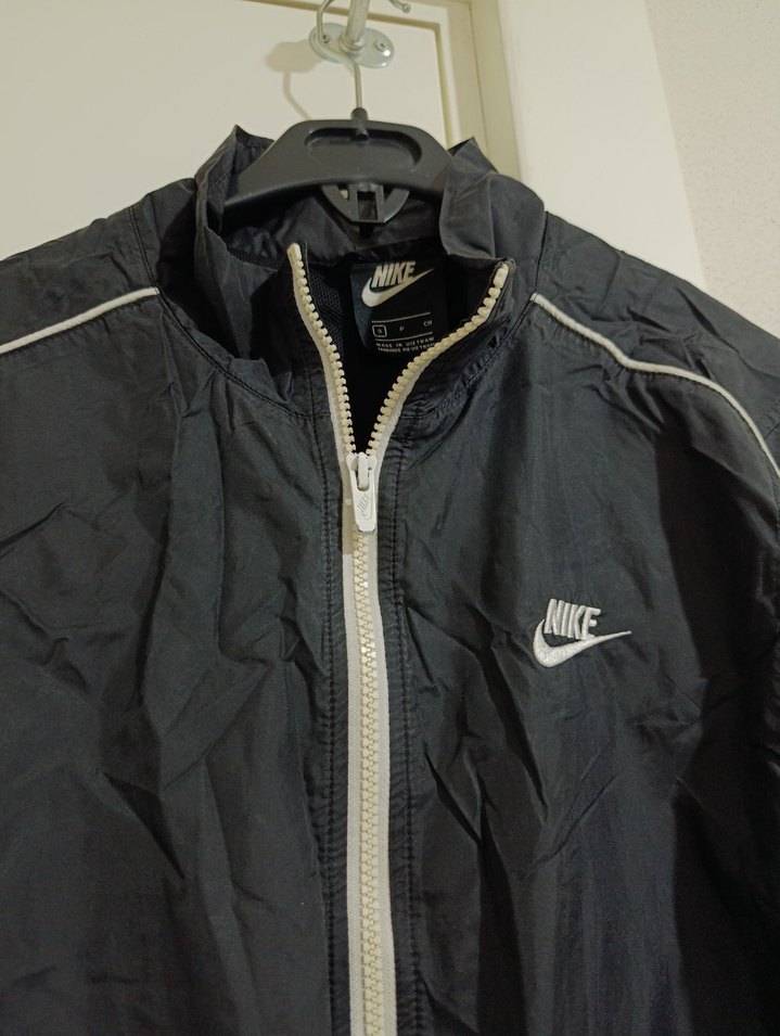 Erkek Siyah Nike Fermuarlı Yağmurluk - Görsel 2