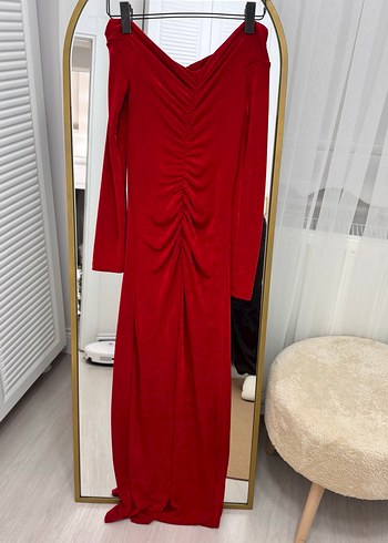 Kırmızı Drapeli Uzun V Yaka Kadın Elbise - Görsel 4