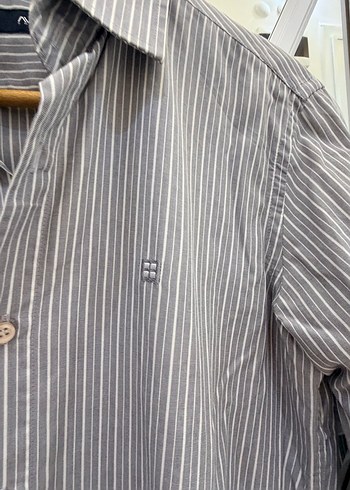 Gri Çizgili Erkek Keten Gömlek - Görsel 2