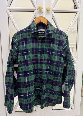 Uzun Kollu Yeşil Düğmeli Erkek Gömlek - Görsel 2