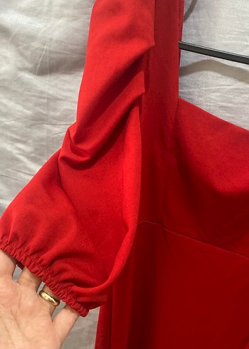 Diğer Uzun Kırmızı Kadın Abiye Elbise kalıbı geniştir 40 bedene uygun