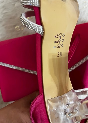 Zara Pembe Parlak Taşlı Yüksek Topuklu Abiye Ayakkabı