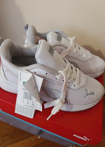 Nike Beyaz Puma Kadın Spor Ayakkabı