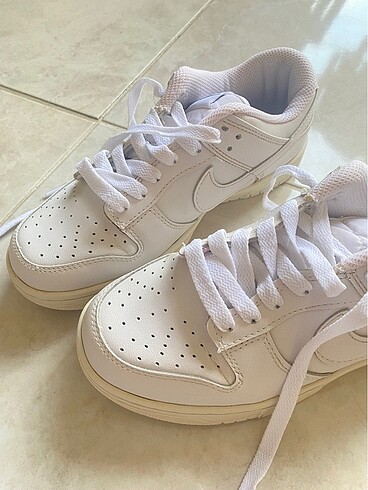 36 Beden beyaz Renk Nike dunk beyaz ayakkabı