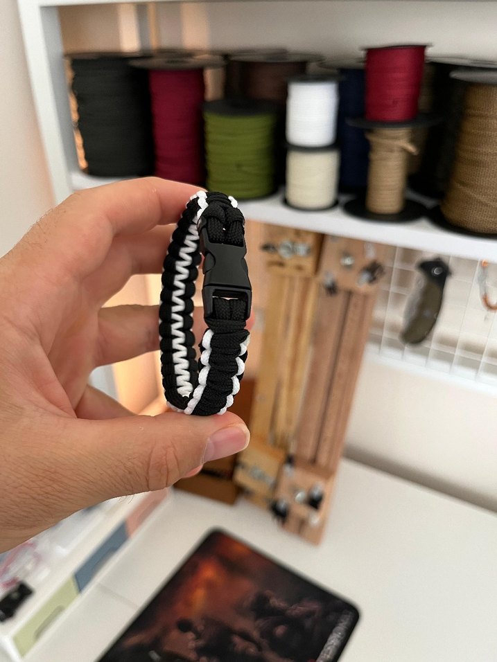 BEŞİKTAŞ Paracord Bileklik - Görsel 2