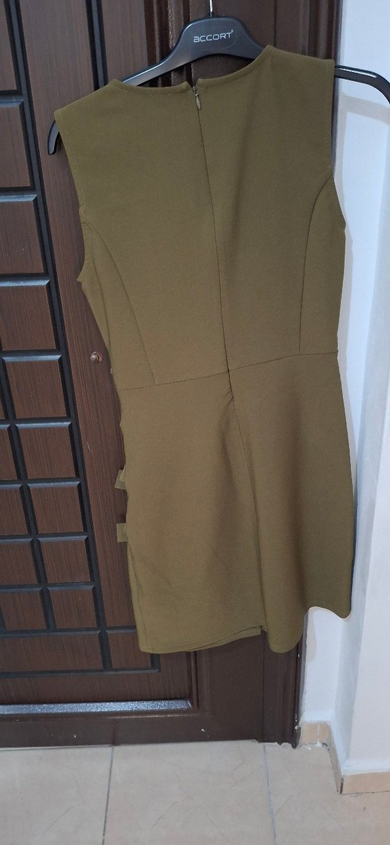 yeşil elbise - Görsel 3