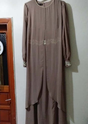 Nakış Detaylı Uzun Bej Kadın Elbise - Görsel 4