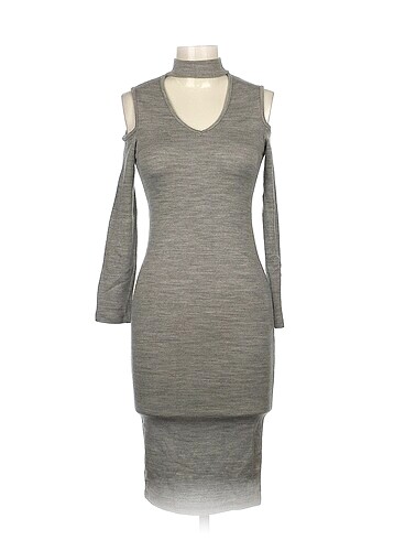PreLoved Uzun Elbise %70 İndirimli.