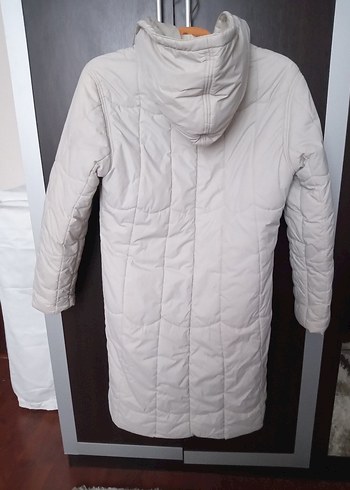Uzun Fermuarlı Beyaz Kadın Kışlık Mont - Görsel 4