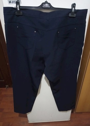 Kadın Lacivert Kemerli Normal Boy Kumaş Pantolon - Görsel 2