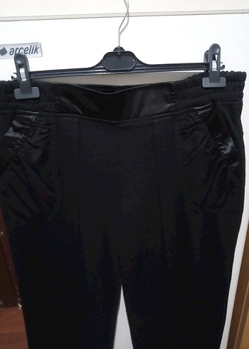 Kadın Siyah Midi Bol Kesim Kumaş Pantolon - Görsel 2