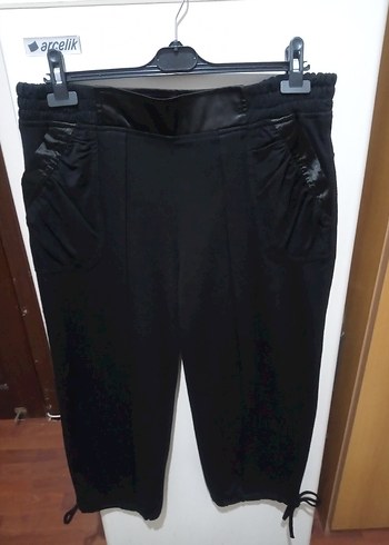 Kadın Siyah Midi Bol Kesim Kumaş Pantolon - Görsel 6