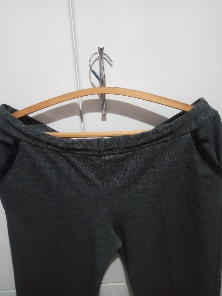 Kadın Gri Kemerli Kumaş Pantolon - Görsel 2