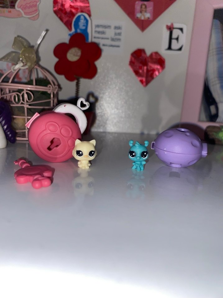 LPS Miniş kedi ve uzaylı kilitli mini kutularıyla - Görsel 2