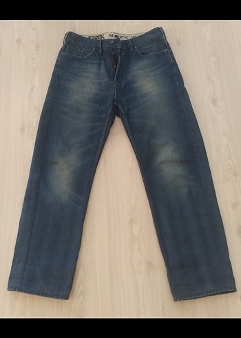 Kemer Detaylı Kot Pantolon - Görsel 2