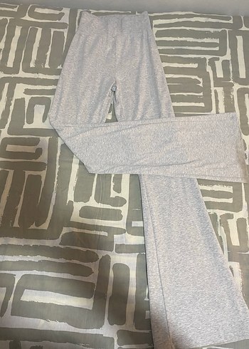 Gri Kadın İspanyol Paça Tayt - Görsel 3