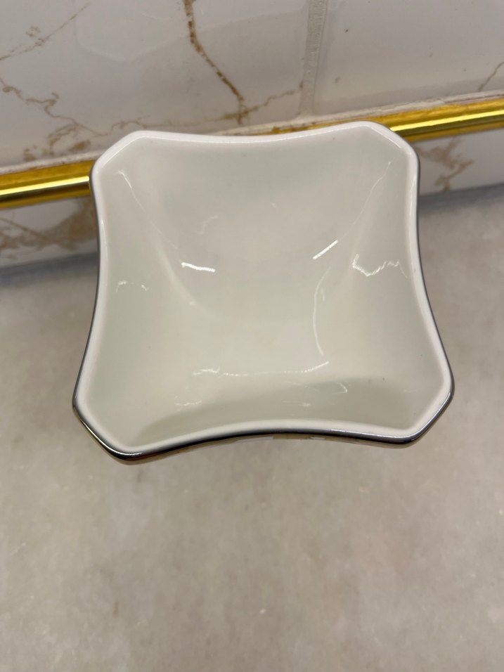 Modern Klasik Beyaz Soyut Desenli Kase - Görsel 2