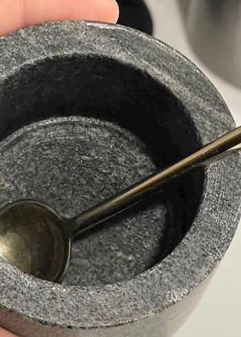 Beyaz ve Gri Mermer Baharat Öğütücüler - Görsel 3