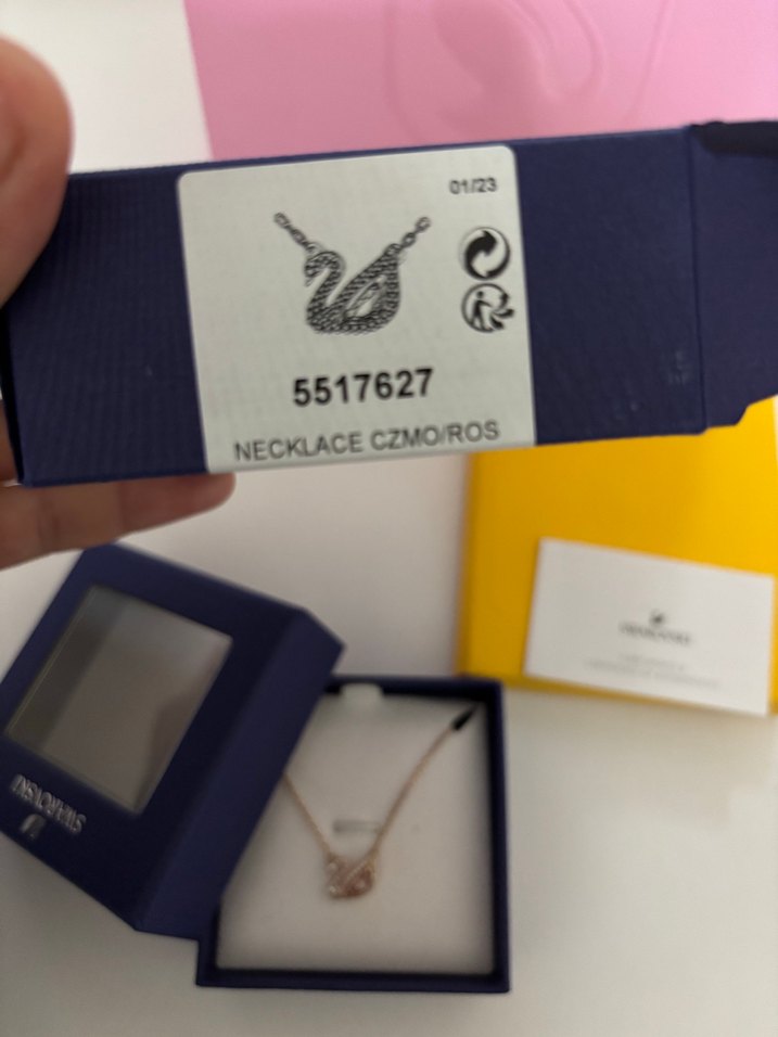 Swaroski marka kuğu Kolye - Görsel 4