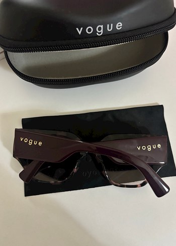 Vogue gözlük - Görsel 2
