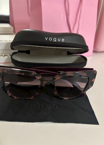 vogue-eyewear