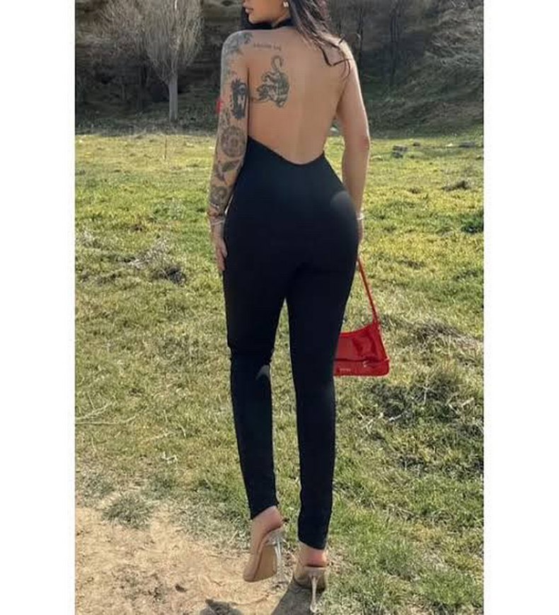 Gül detay siyah tulum - Görsel 2